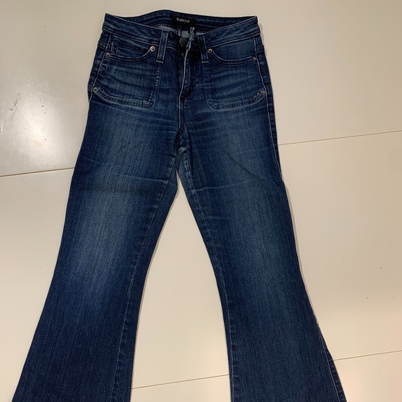 Flare Jeans - Picture 1 of 2